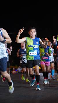 BIB: 401, 45154, 46080
                            <button type="button" onclick="openModal(23103071)" class="btn btn-primary btn-sm float-right btn-popup" data-toggle="modal" data-target=".modal-high-quality">
                        <i class="fas fa-shopping-cart"></i> Add to Cart
                    </button>
                                            <button type="button" onclick="isThisMe(23103071, true)" class="btn btn-success btn-sm float-right btn-popup btn-isme hidden" data-toggle="tooltip" data-placement="bottom" title="นี่คือรูปของคุณใช่ไหม คลิกที่นี่เพื่อเอาเข้าอัลบั้ม">
                        <i class="fas fa-plus"></i> Add to album
                    </button>
                    <button type="button" onclick="isThisMe(23103071, false)" class="btn btn-warning btn-sm float-right btn-popup btn-isnotme hidden">
                        <i class="fas fa-ban"></i> Remove from album
                    </button>